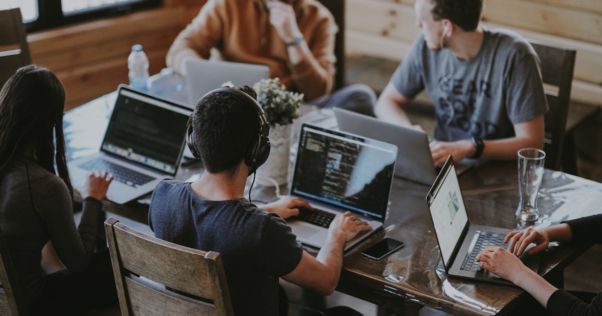 Transactional vs. Relational Networking: Why Forced Referrals Kill Trust